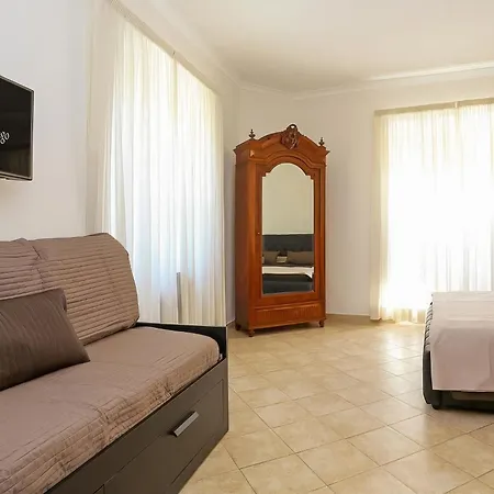 Del Camerlengo 4* ローマ