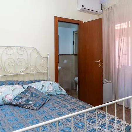 Bed & Breakfast Del Camerlengo 4*